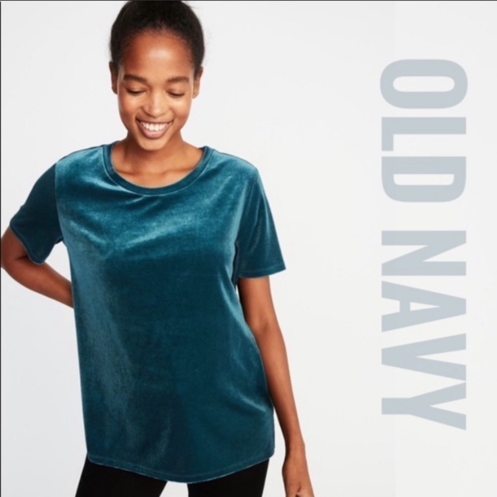 Relaxed Velvet Crew Neck Top boho classic style